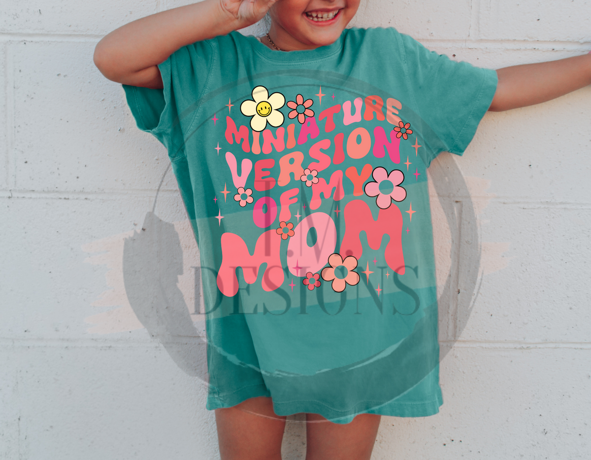Mini Version of Mama W/ Flowers